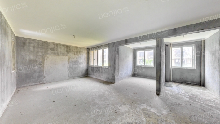 恒辉金色桃园二手房实景图