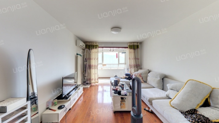 沐春家园二手房实景图