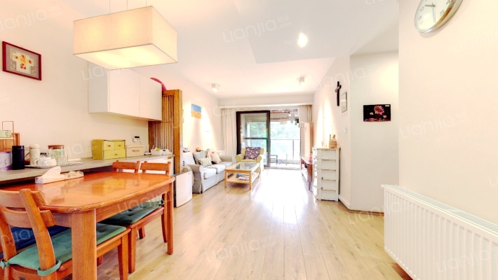 银泰泰悦湾二手房实景图