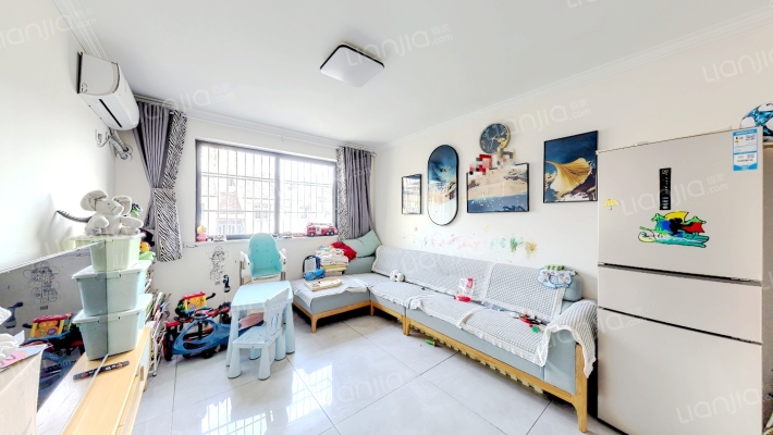 东城新村二手房实景图