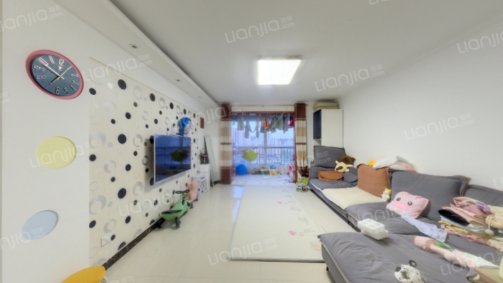 亚润花园二手房实景图