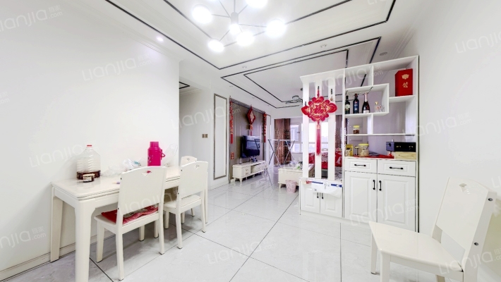 御澜山二手房实景图