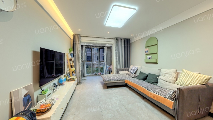 天齐奥东花园二手房实景图