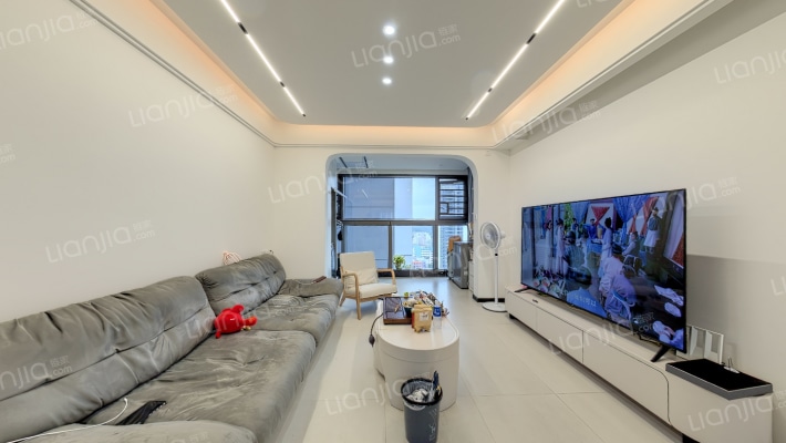 融湖中心城三期二手房实景图