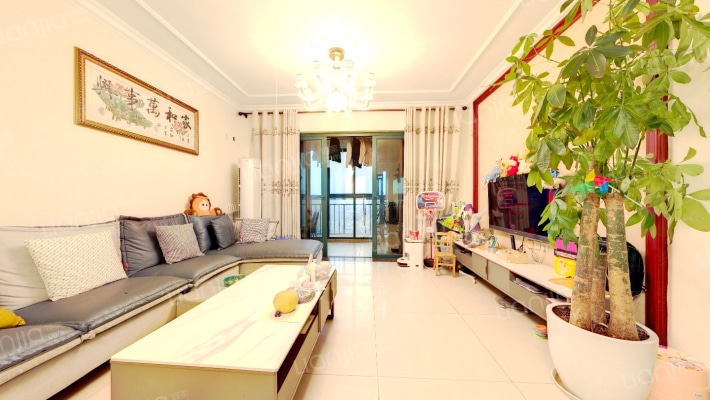 恒大绿洲二手房实景图