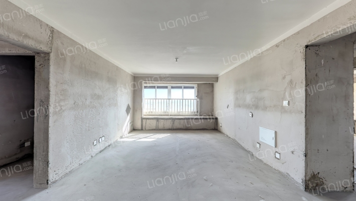 珑翠芳庭二手房实景图