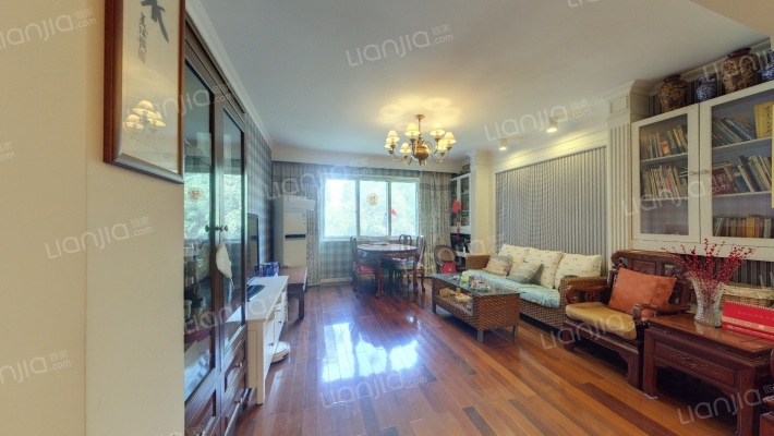 绿城兰桂花园二手房实景图