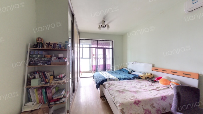 现代城人民公园二手房实景图