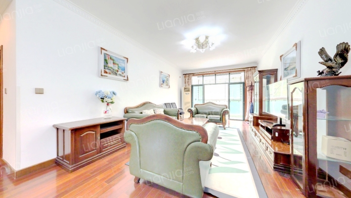 水岸豪庭二手房实景图