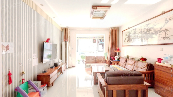 和远领居二手房实景图