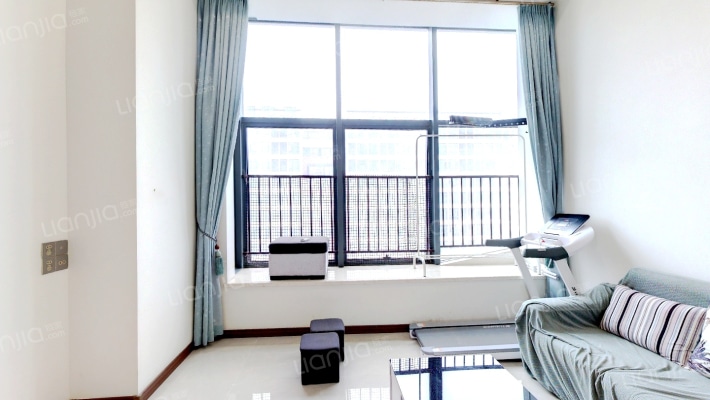 双御思朗广场二手房实景图