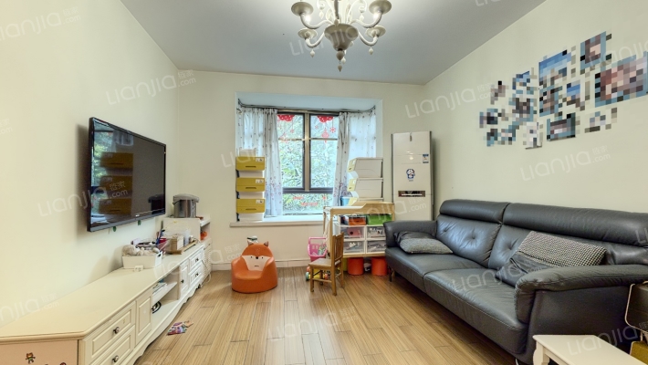 水岸蓝桥二手房实景图