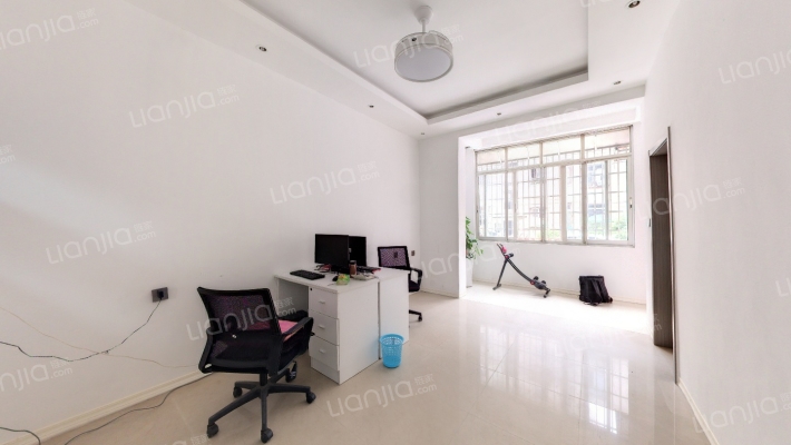 轻工业设计院宿舍二手房实景图