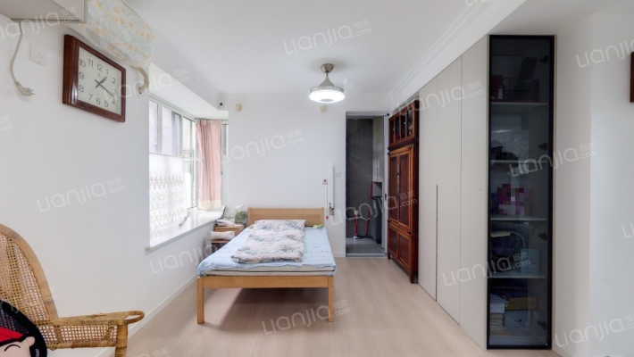 嘉富丽苑二手房实景图