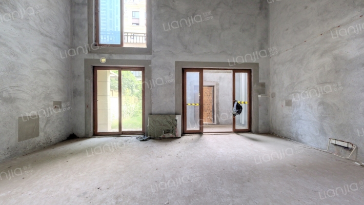 保利观塘香颂二手房实景图