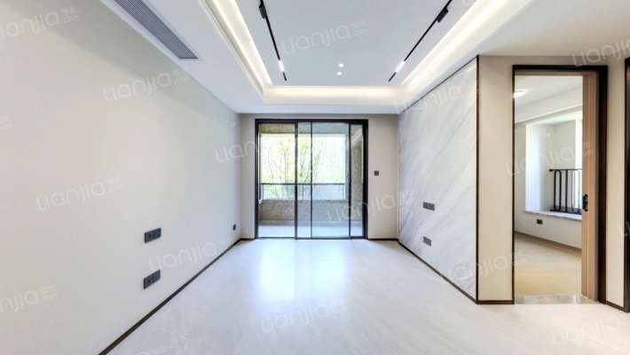 金鼎阅府东区二手房实景图