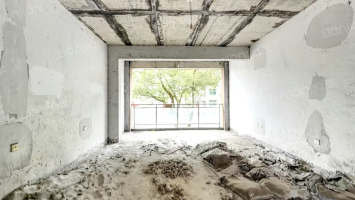 湘西生态环境监测中心家属院二手房实景图