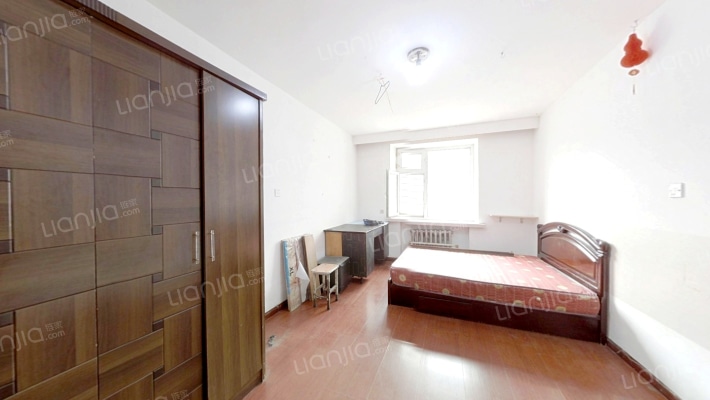 东升家园二手房实景图