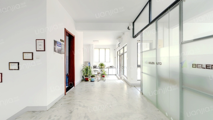 万科蓝山二手房实景图