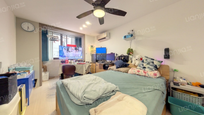 虹二小区二手房实景图