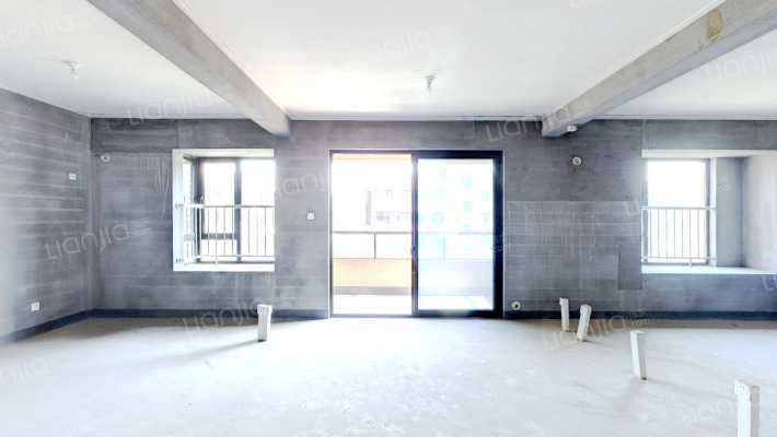 碧秀名庭二手房实景图