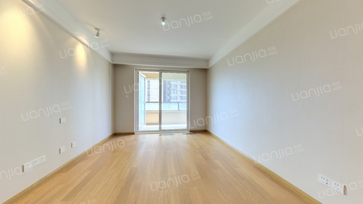 保利朗诗蔚蓝二手房实景图