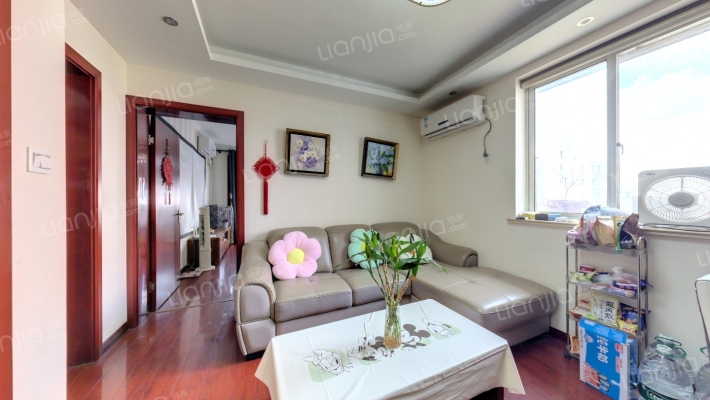 东沟六村二手房实景图