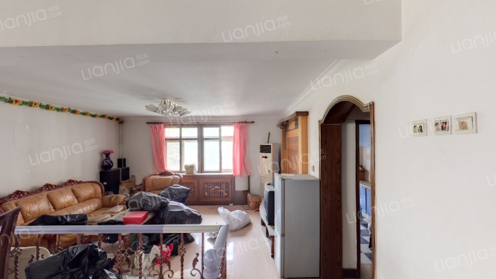 巨福新园二手房实景图