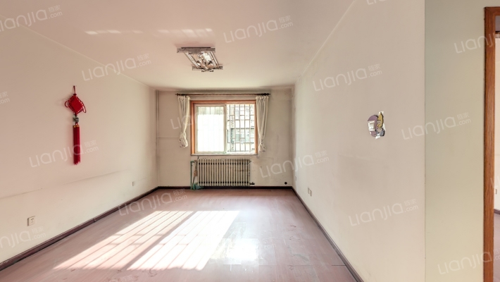 鑫泰家园二手房实景图