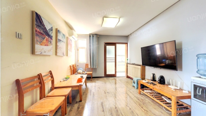 中联颐华苑二手房实景图