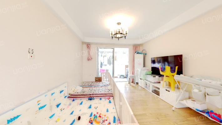 万科金色城品二手房实景图