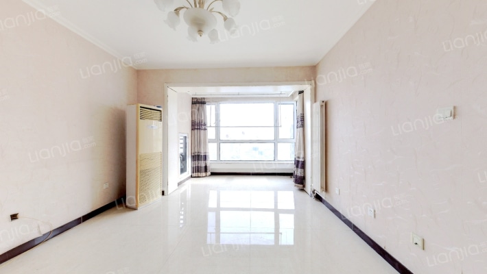 尚东雅园二手房实景图