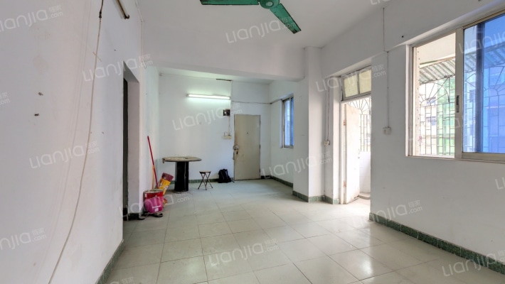 长安花园二手房实景图