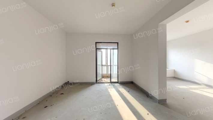 国际百纳二手房实景图