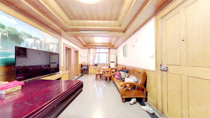 鹤搪新村二手房实景图