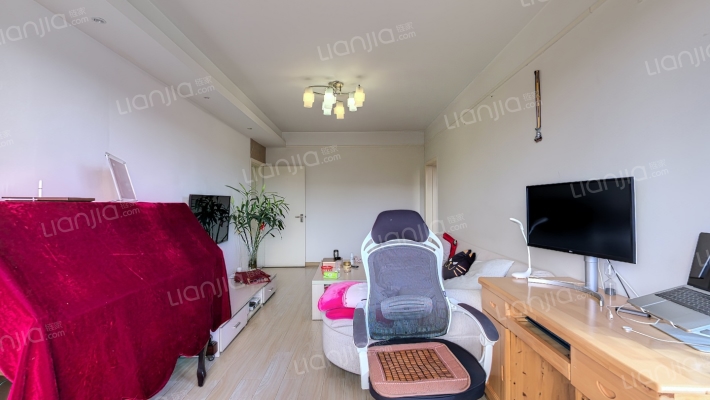 东方公司宿舍二手房实景图