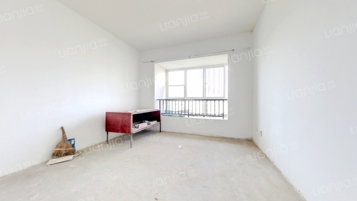 大弯新河路173号二手房实景图