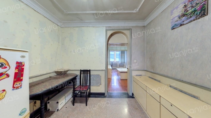 塘苗路28号二手房实景图