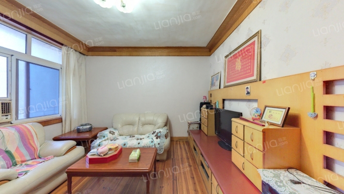 光华塑料厂二手房实景图