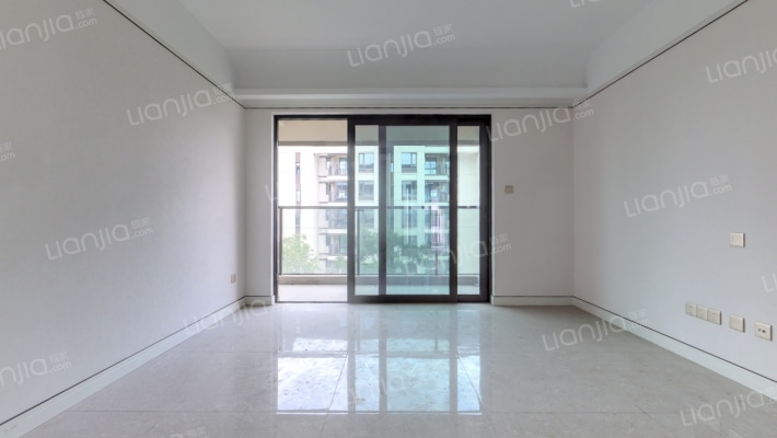 北湖揽樾二手房实景图