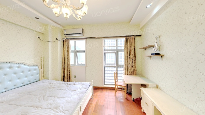 名品城二手房实景图