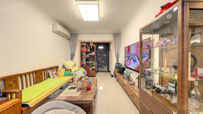 雅居乐万科热橙二手房实景图