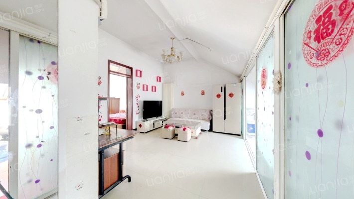 五月蓝岸二手房实景图