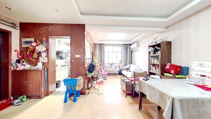 燕乐小区二手房实景图