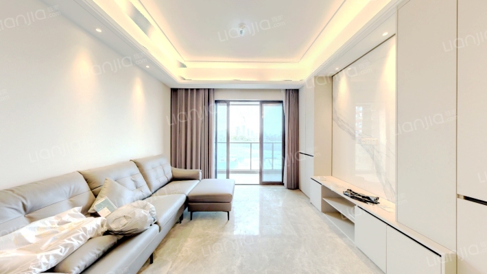 邦泰宽语二期二手房实景图