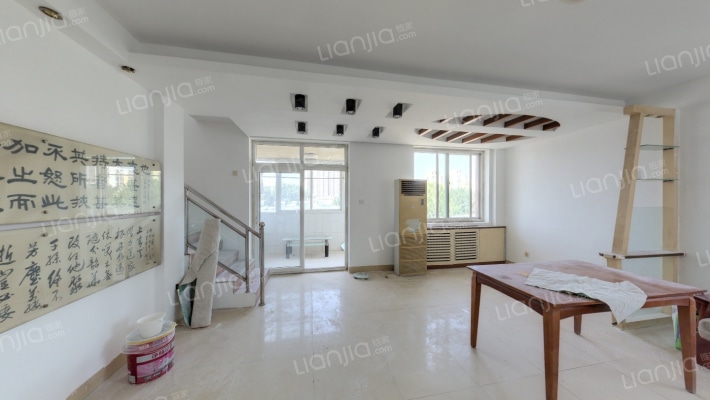 鸿苑雅士园二手房实景图