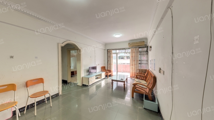 江滨花园四期二手房实景图