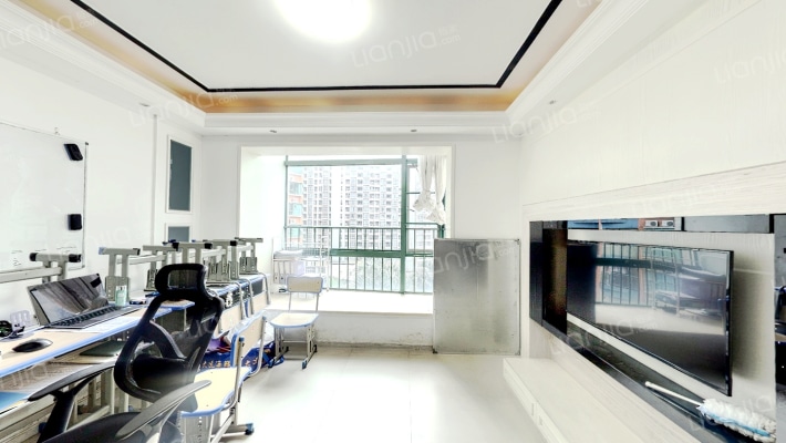 港城华庭二手房实景图