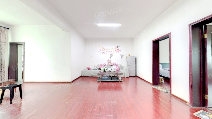 洪山区法院宿舍二手房实景图