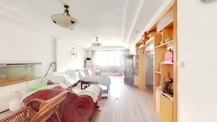 亿达海月公寓二手房实景图